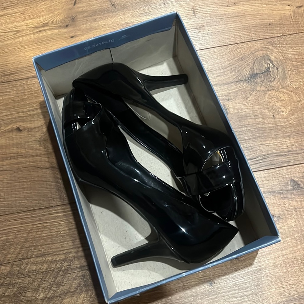 Sz 9 Heels
